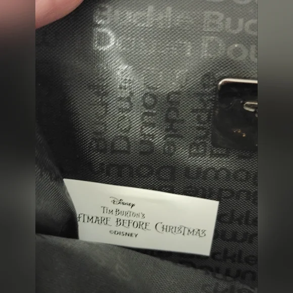 Disney Tim Burton's The Nightmare Before Christmas Wallet - Picture 5 of 11